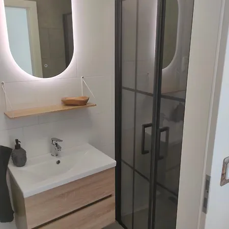 Neue 'caracterre' Auch Monteur- Und Langzeitvermietung * Waldfeucht